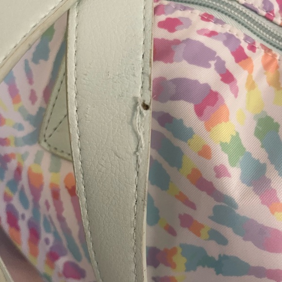 Travel Bag: Betsey Johnson Luv Tote Bag Tie Dye - Picture 5 of 6